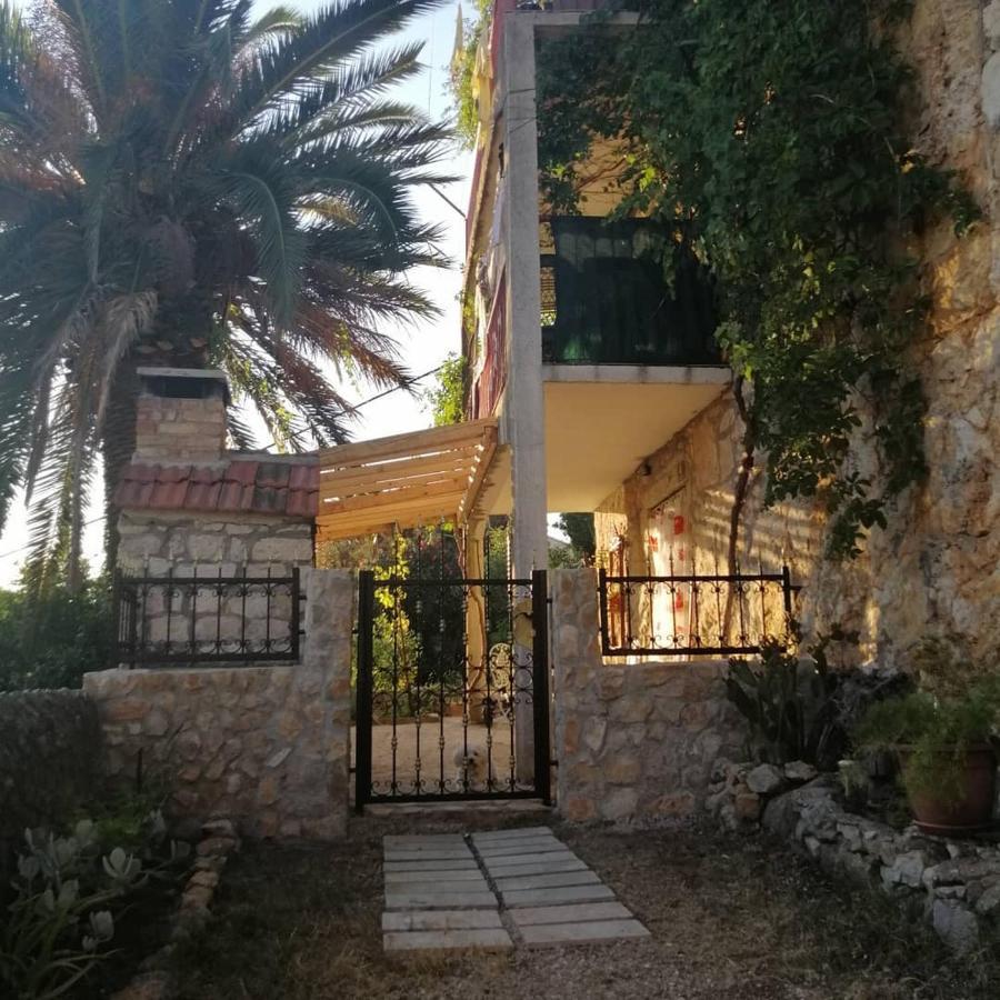 Panoramic View With Jacuzzi Apartment Vis Exterior photo