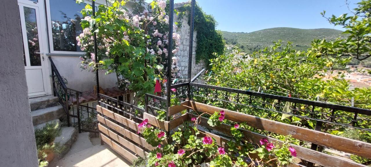 Panoramic View With Jacuzzi Apartment Vis Exterior photo
