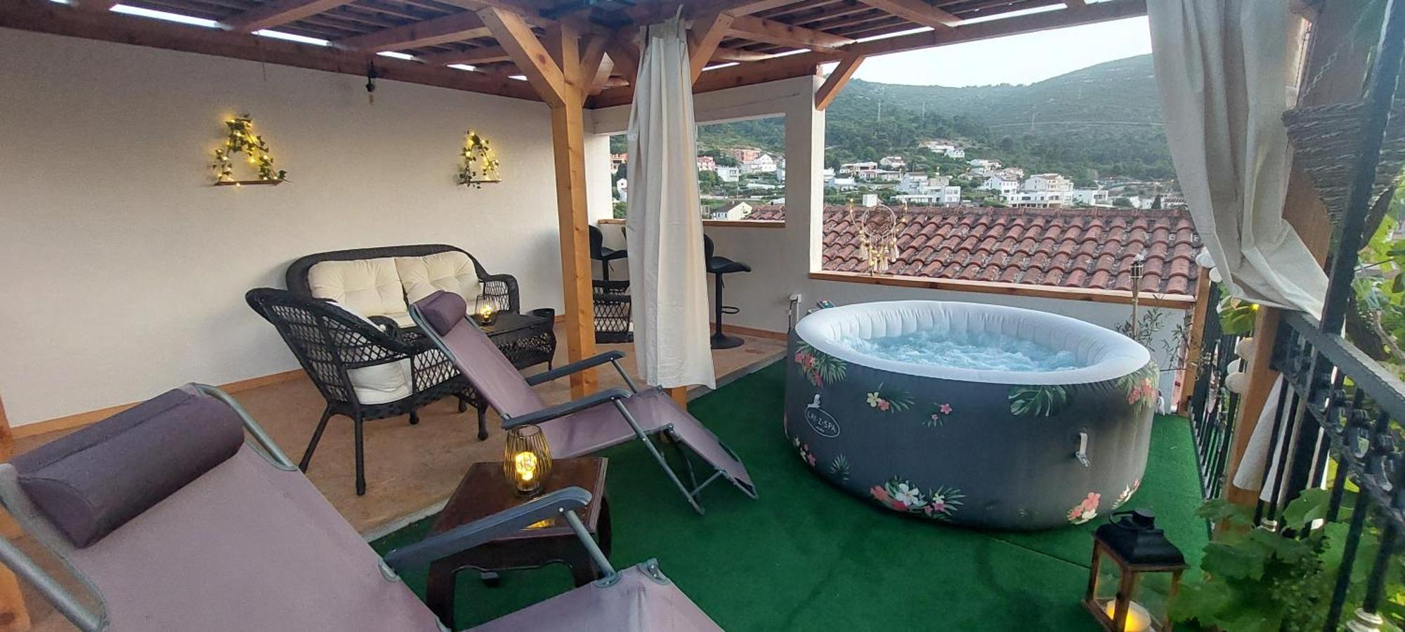 Panoramic View With Jacuzzi Apartment Vis Exterior photo
